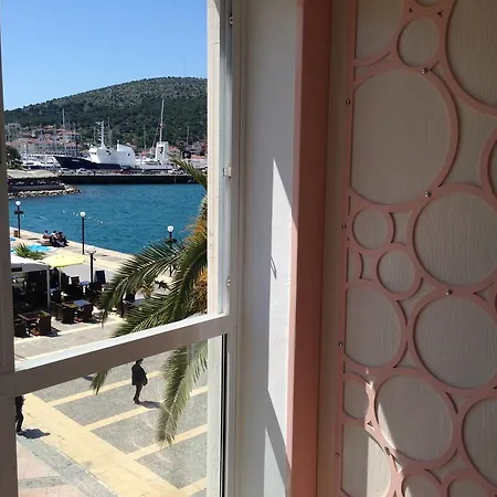 Oglakcioglu Hotell Çeşme