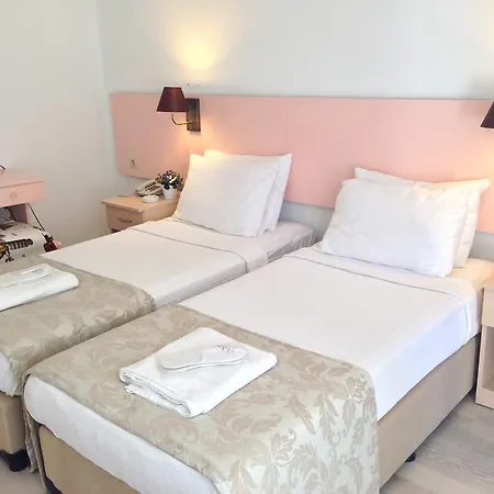 Oglakcioglu Hotell Çeşme