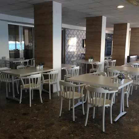 Oglakcioglu Hotell Çeşme